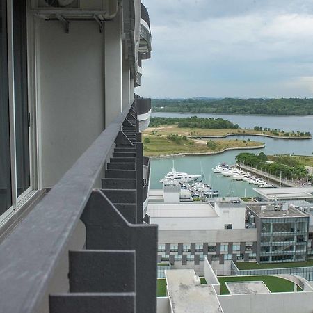 Encorp Marina Suites By Iconic Bliss Nusajaya  Exterior photo