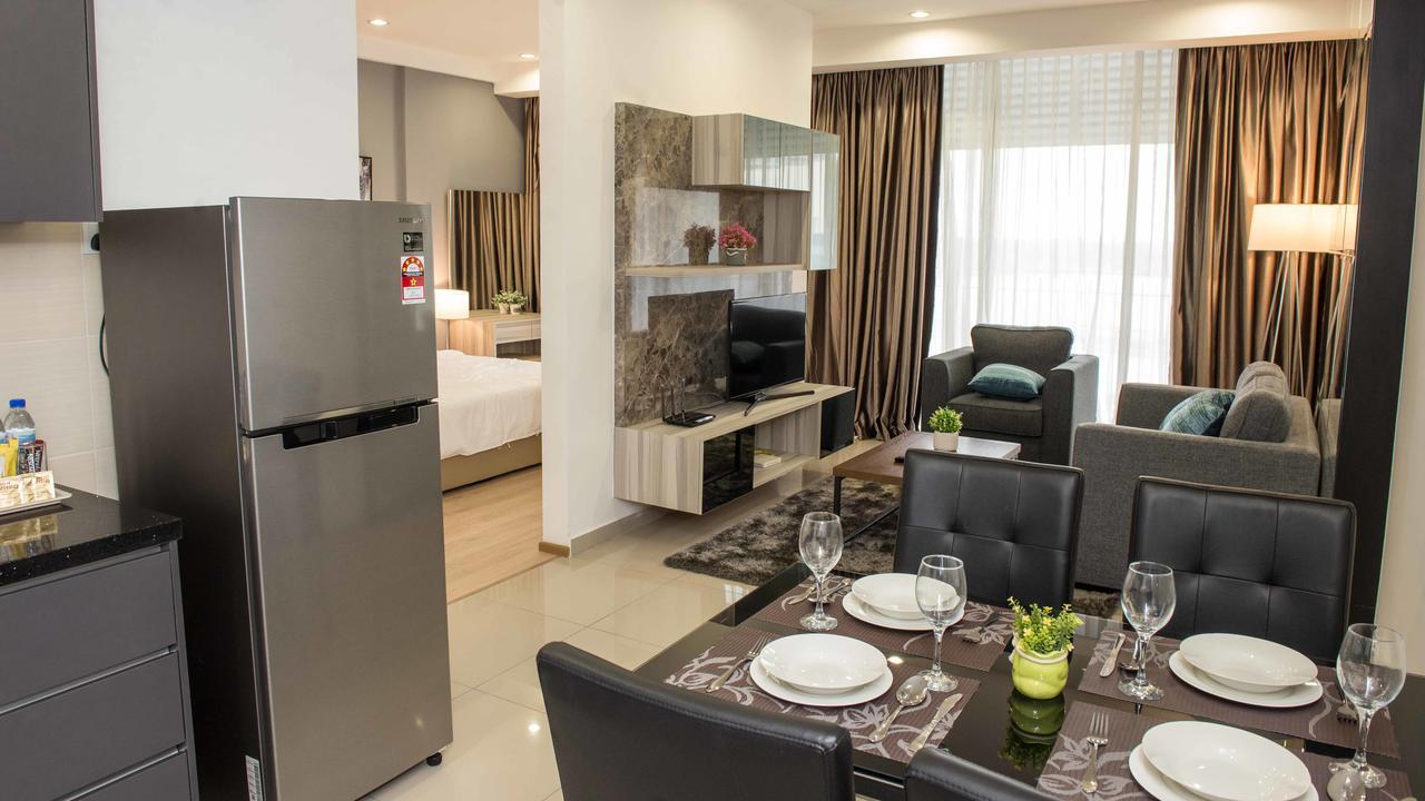 Encorp Marina Suites By Iconic Bliss Nusajaya  Exterior photo